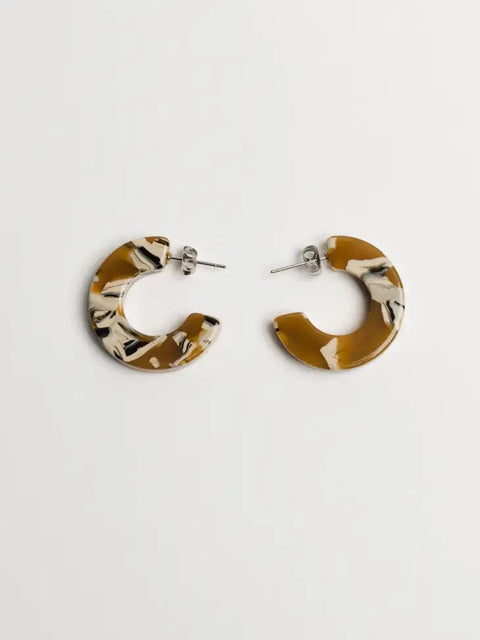 Ray Chunky Hoop Earrings: Tiger Green