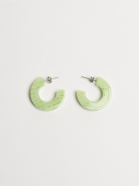 Ray Chunky Hoop Earrings: Tiger Green