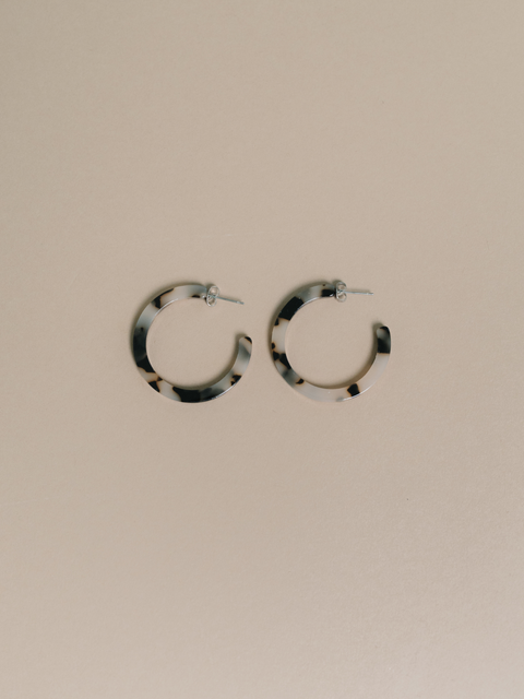 Nora Medium Hoop Earrings: Ocean